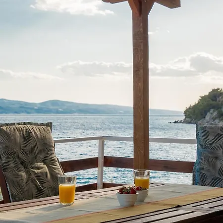 Kuca Za Odmor - By The Sea