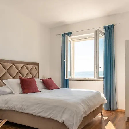 Kuca Za Odmor - By The Sea Guest house 3*