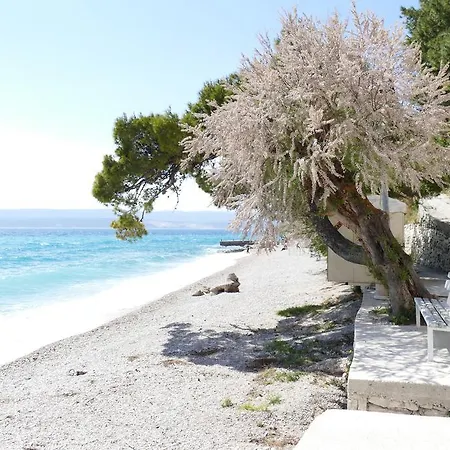 Kuca Za Odmor - By The Sea Guest house 3*